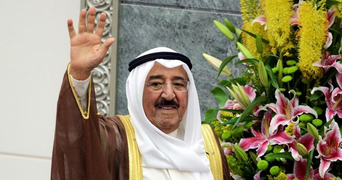 Kuwait Amir Congratulates Citizens Expatriates On National Celebration