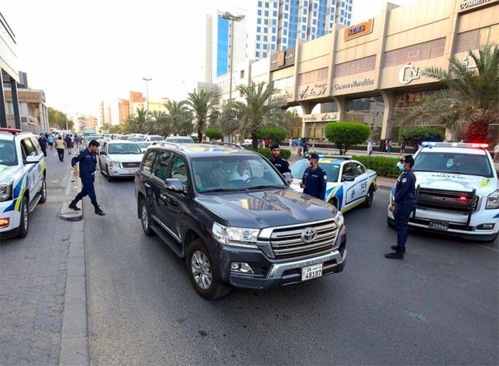 Kuwait extends Phase One by one week as lockdown lifted in Hawally ...