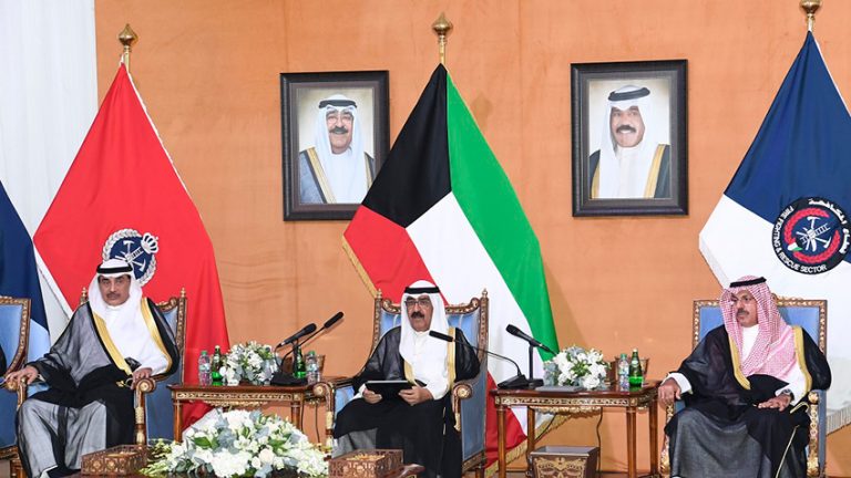 Kuwait Amir Representative Crown Prince Visits Kuwait Fire Force