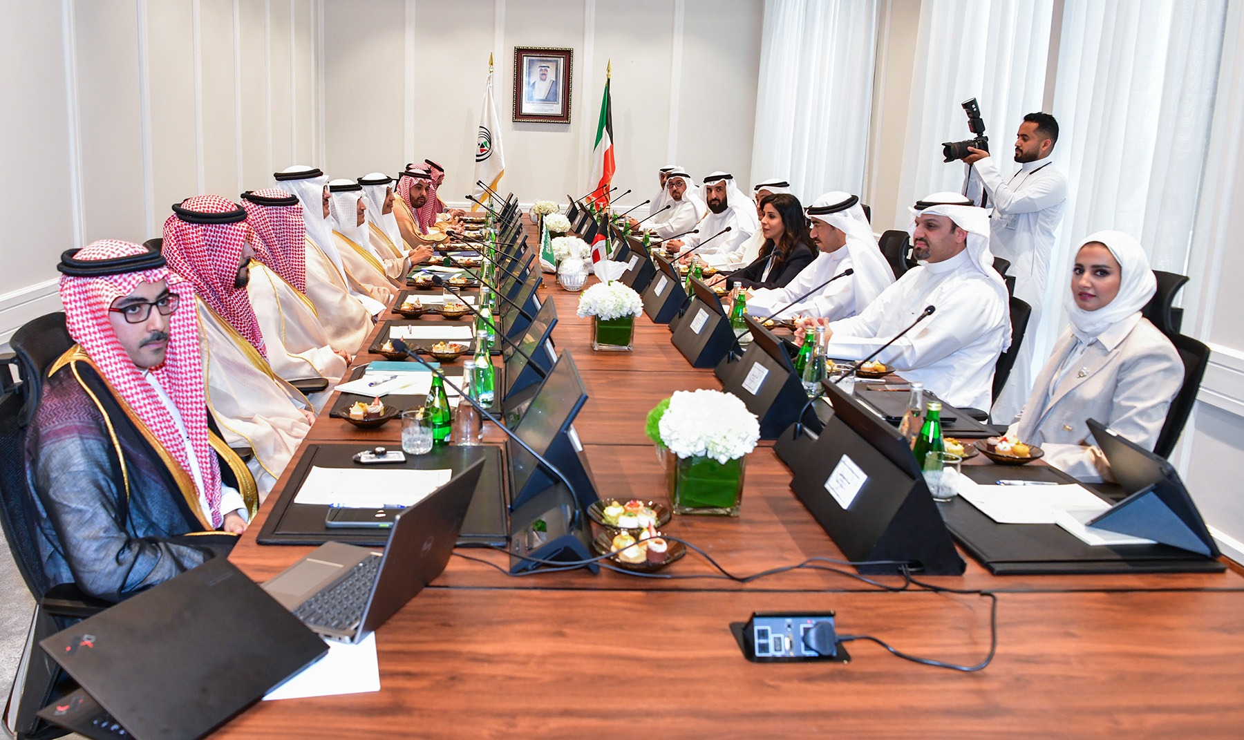 Joint committee approves feasibility study of Kuwait – Riyadh rail link ...