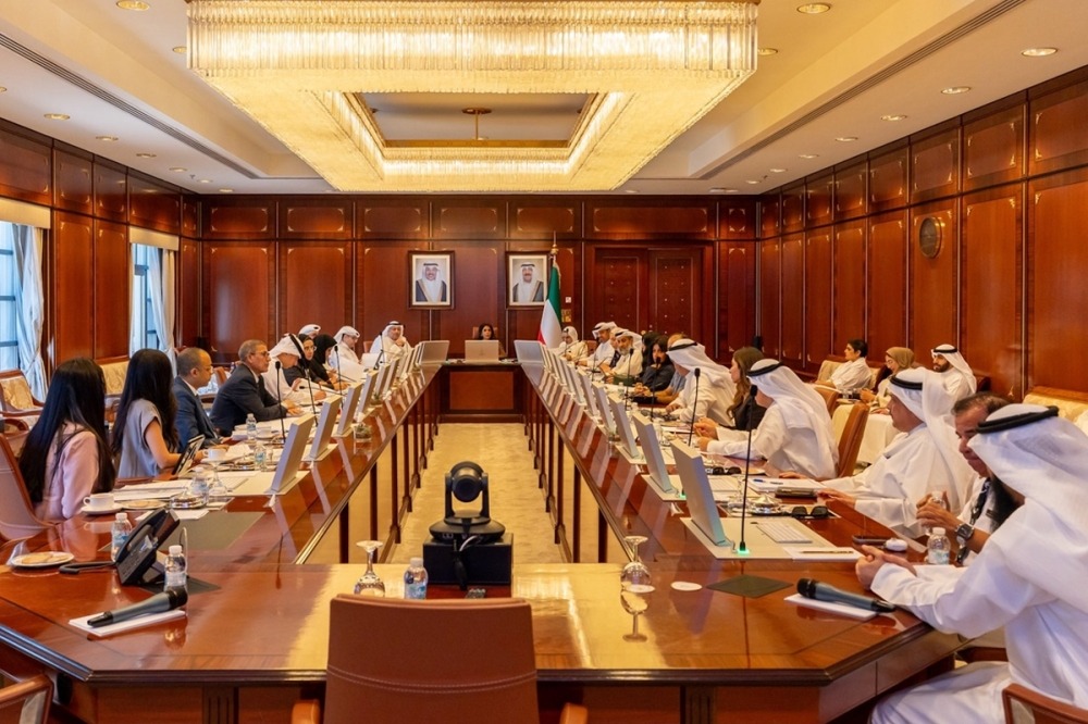 Public Services committee reviews vital projects, stresses unified ...