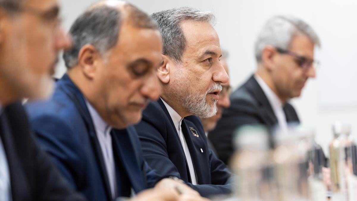 Iranian FM likely to arrive in Islamabad tonight: Pakistan Radio