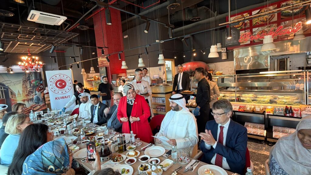 Turkish Embassy treats Kuwait guests to Türkiye flavors on W