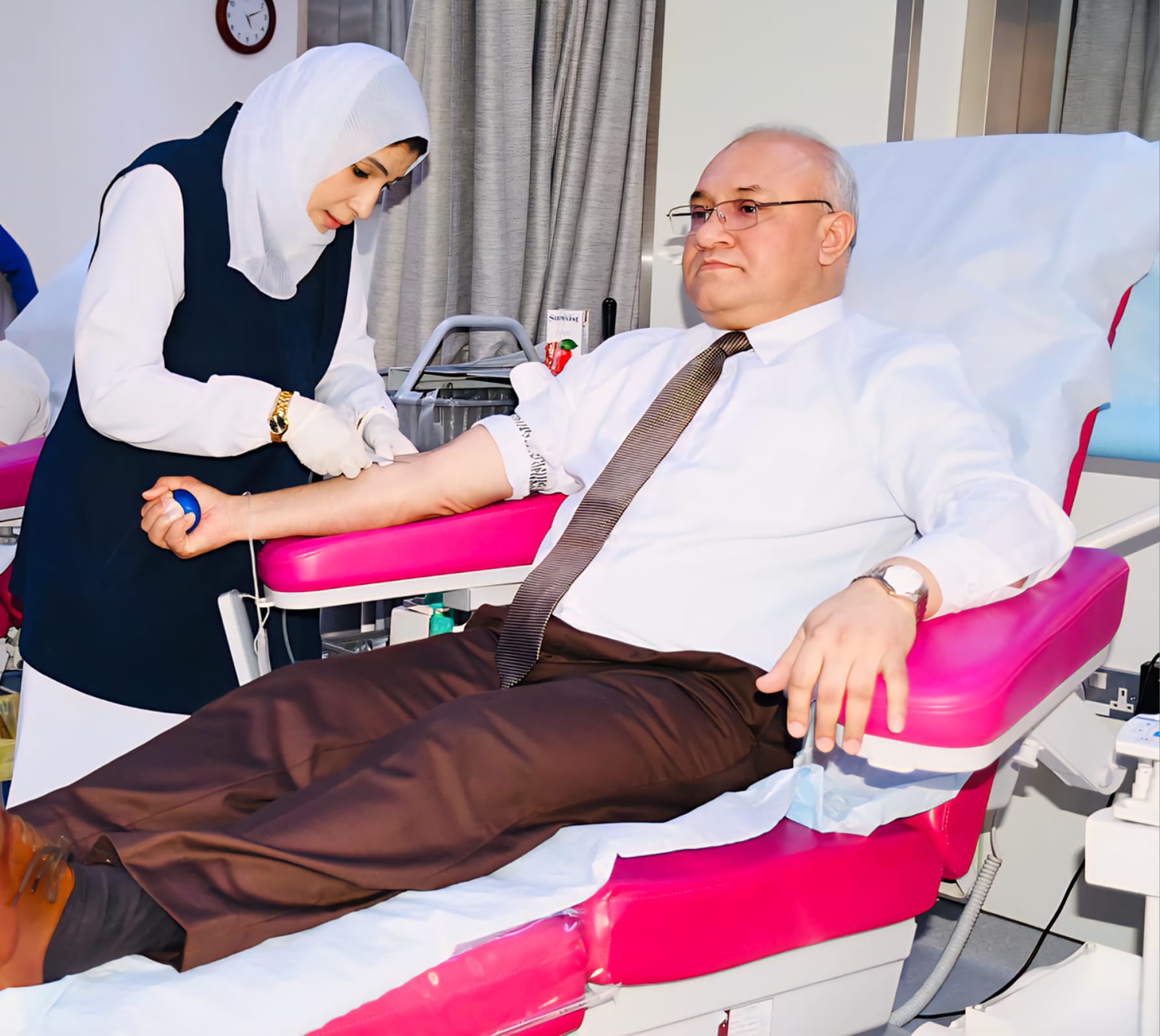 Bangladeshi expats in Kuwait donate blood for victims of Kuwait airport drone attack