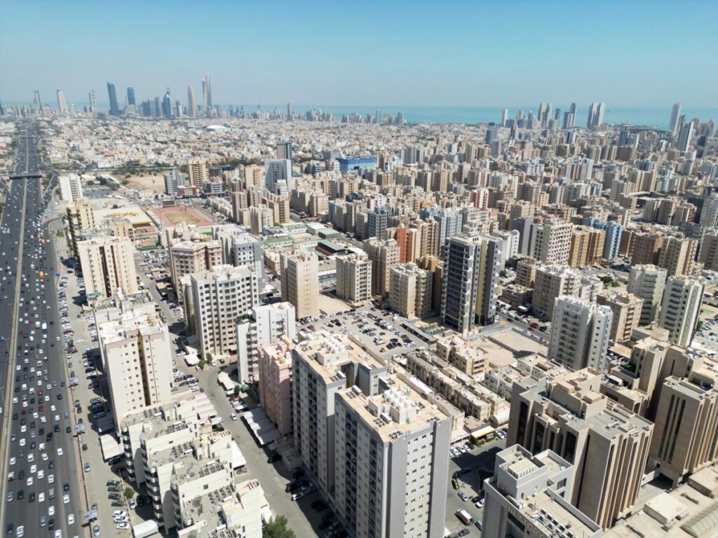 Kuwait real estate auctions generate 9.63 million dinars in September ...